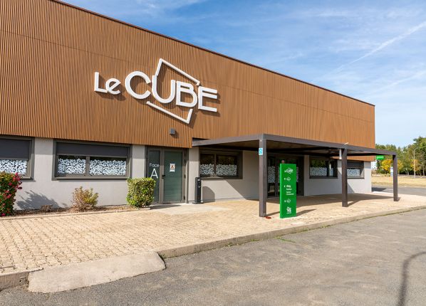 Le Cube - Façade