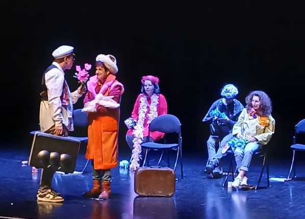 Scène avec des jeunes pendant une représentation - spectacle Ensemble