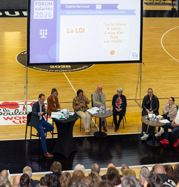 forum salariés : présentation des intervenants et tribune des participants