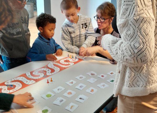 Jeu de l'oie autour de la cuisine