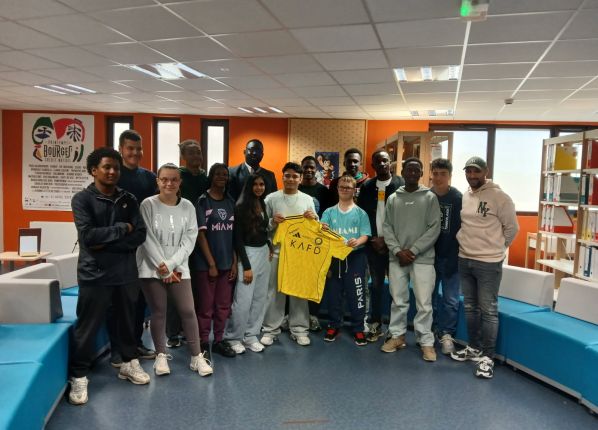 la classe UEE et les professeurs